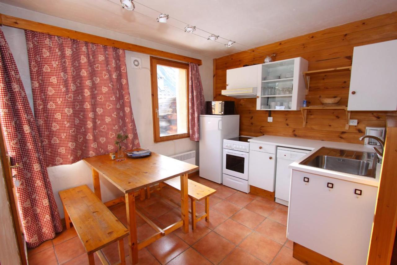 Le Leyrier Hameau Des Chazals Nevache Hautes Alpes Exterior foto